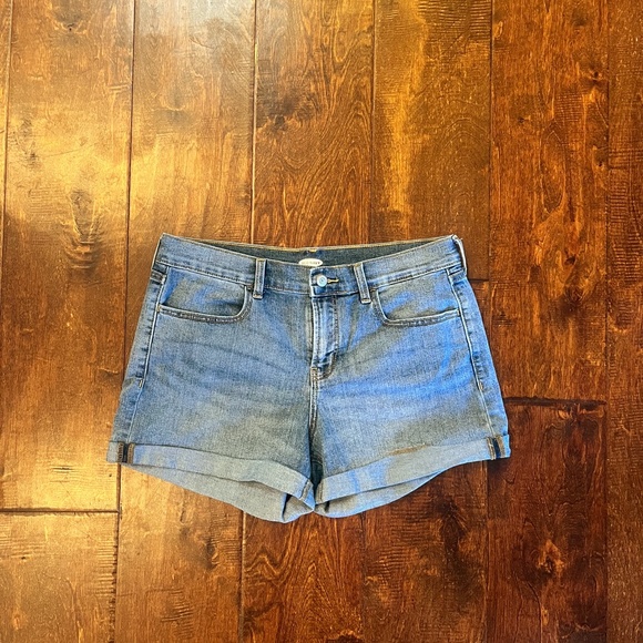 Old Navy Blue Jean Shorts | Size 10 - Picture 3 of 7